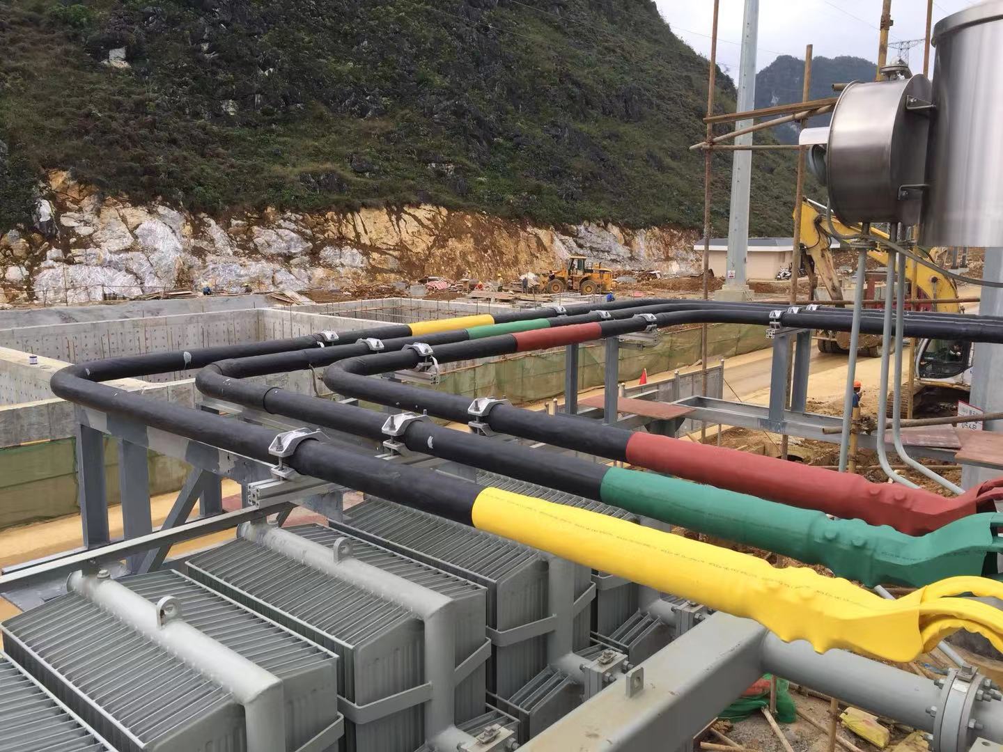 母线槽厂家讲述检查封闭母线槽产品质量以及安装基本的要求